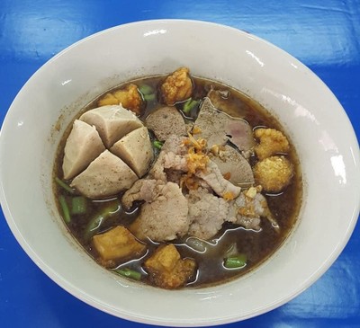 เกาเหลาเรือ ลูกชิ้นจัมโบ้