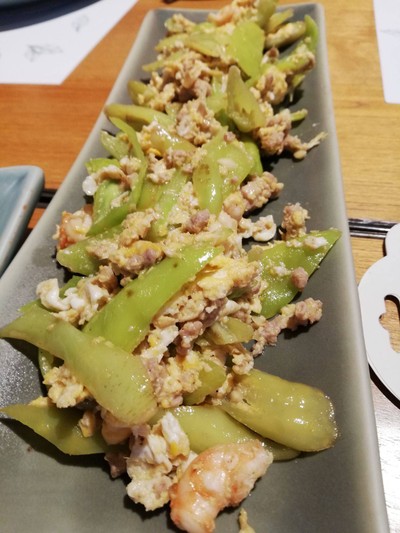 พริกหนุ่มผัดไข่