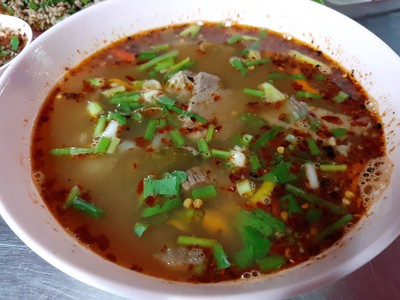 ต้มแซ่บเครื่องใน