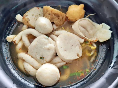 เส้นปลาต้มยำ