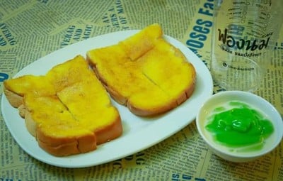 เมนูของร้าน ฟองนม
