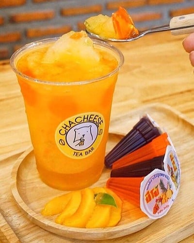 เมนูของร้าน Chacheese Tea Bar หลังมข.