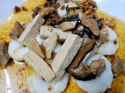 จุ๋ยก้วยทรงเครื่องหมูตุ๋น