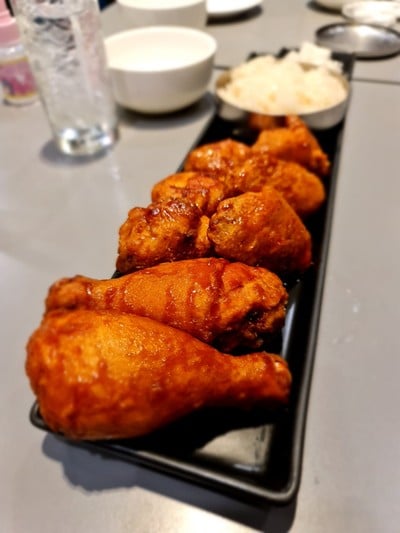 เมนูของร้าน Bonchon Korean Fried Chicken (บอนชอนไก่ทอดเกาหลี) เซ็นทรัลบางนา