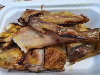 ไก่เนื้อครึ่งตัว