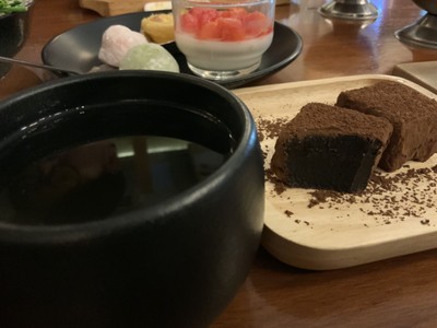 อาหาร หรือ เครื่องดื่ม