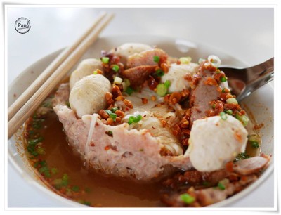 ก๋วยเตี๋ยวชามหมู