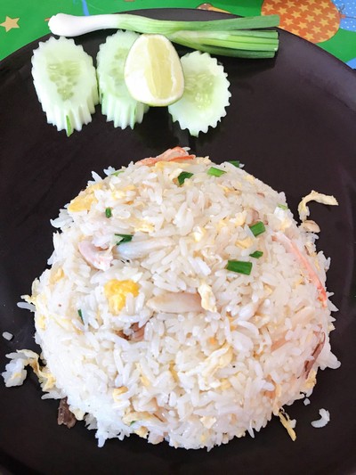 ข้าวผัดปู เนื้อปูเยอะดี กลิ่นหอม