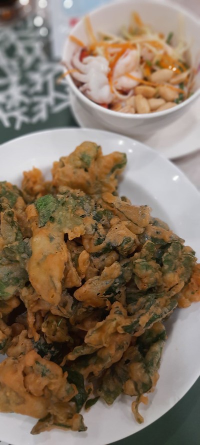 อาหาร หรือ เครื่องดื่ม