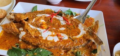 เมนูของร้าน มธุรสเรือนแพ ฉะเชิงเทรา