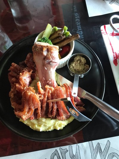 ขาหมูเยอรมัน