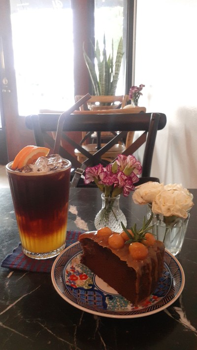 เมนูของร้าน Hummingbird cafe