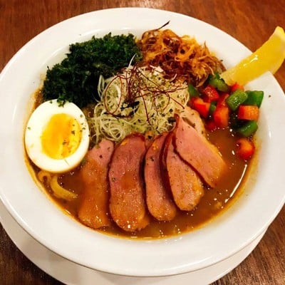 เมนูของร้าน Chicken Over Rice ทองหล่อ