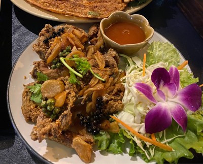 กบทอดกระเทียม