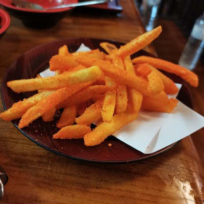 อาหาร หรือ เครื่องดื่ม