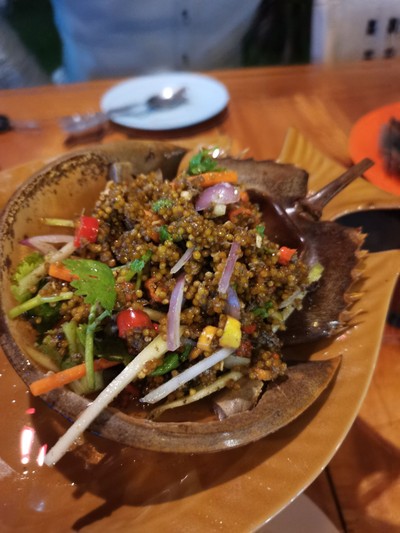 ยำไข่แมงดา