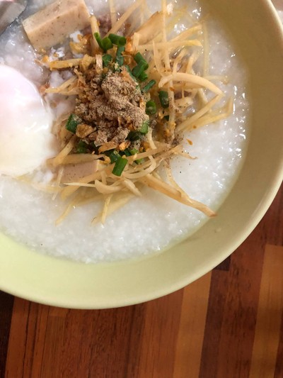 โจ๊กใส่ไข่