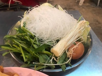 หมูย่างเกาหลีริมบึง บางแสน ซอยซีไซด์/สดใส