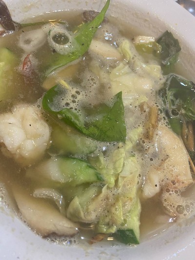 แกงเลียงกุ้ง