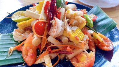 ยำกุ้งสุกปลาร้า