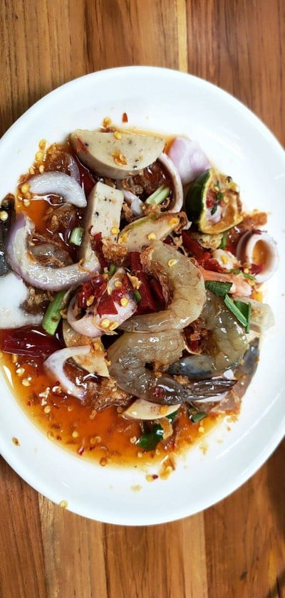 ยำกุ้งสดปลาร้านัวส์