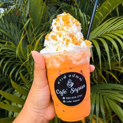 นั่งเล่น วังน้ำเย็น