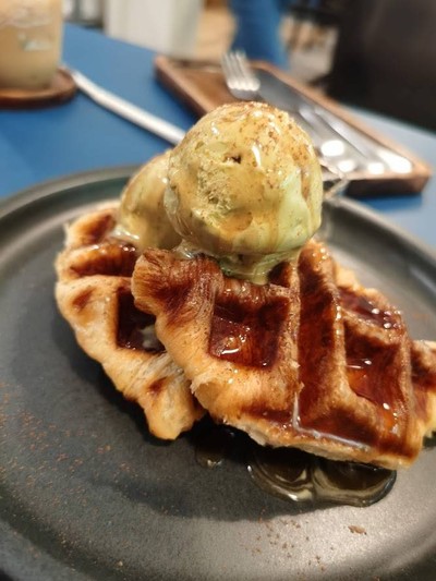 อาหาร หรือ เครื่องดื่ม