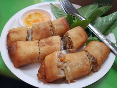 เมนูของร้าน คุณแดงก๋วยจั๊บญวน พระอาทิตย์