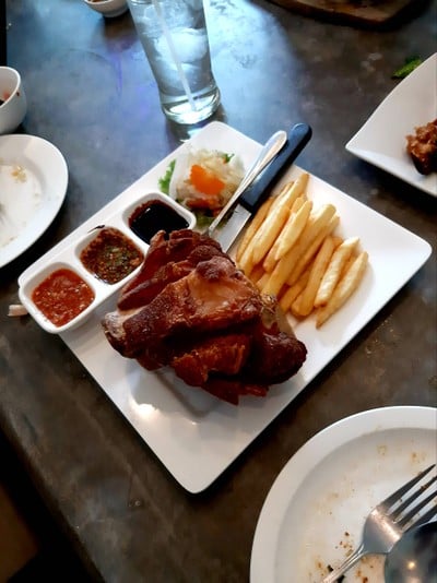 ขาหมูเยอรมัน