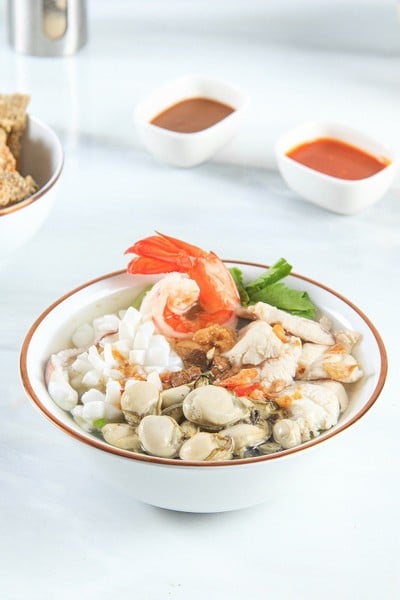 เมนูของร้าน ข้าวต้มปลากิมโป้ บรรทัดทอง บรรทัดทอง
