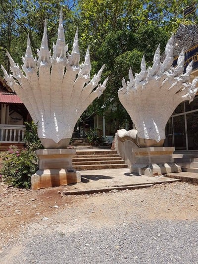 วัดพระพุทธบาทถ้ำป่าไผ่