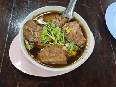 หัวปลาต้มเผือก