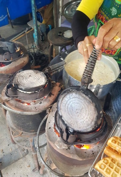 ตลาดหน้าโรงพยาบาลสวรรค์ประชารักษ์