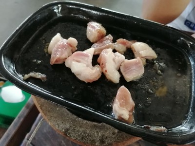 เนื้อกะทะร้อน