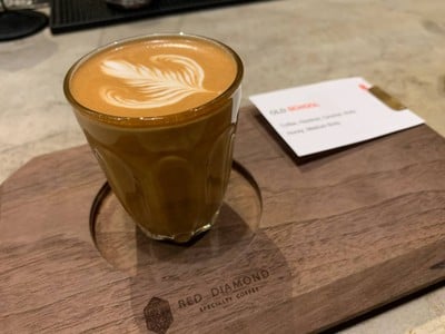 Red Diamond Cafe โยธินพัฒนา