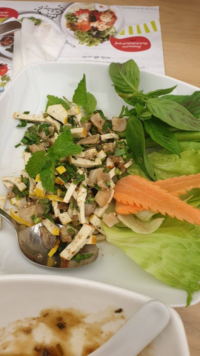 ลาบเห็ดเต้าหู้