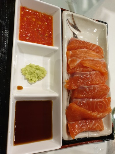 Salmon Sasimi