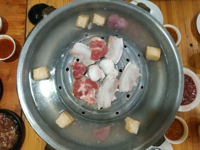 หมูกะทะ