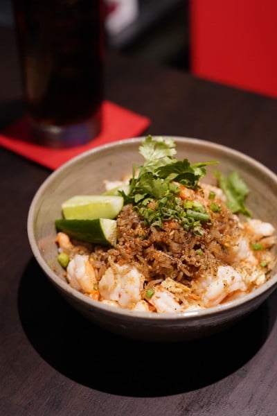 เมนูของร้าน Chim Ramen and Diner พร้อมพงษ์