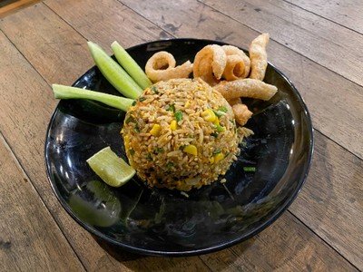 ข้าวผัดน้ำพริกหนุ่ม