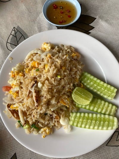 ข้าวผัดปู