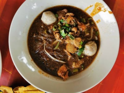 อาหาร หรือ เครื่องดื่ม