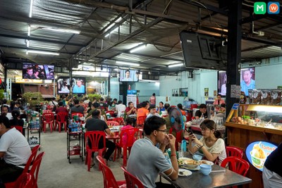 บรรยากาศ สมยศ ข้าวต้มรอบดึก (Som Yot Khaotom Rop Duek)โชคชัย 4 ซอย 72  โชคชัย 4