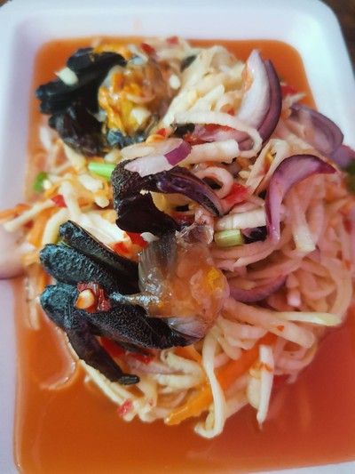 ยำมะม่วงปูจืด