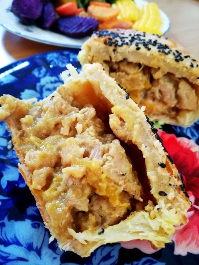 Chicken & Pumpkin Curry Pie