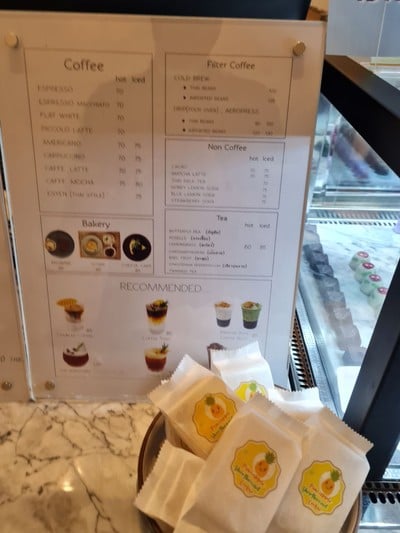 ป้ายราคาหรือสมุดเมนู