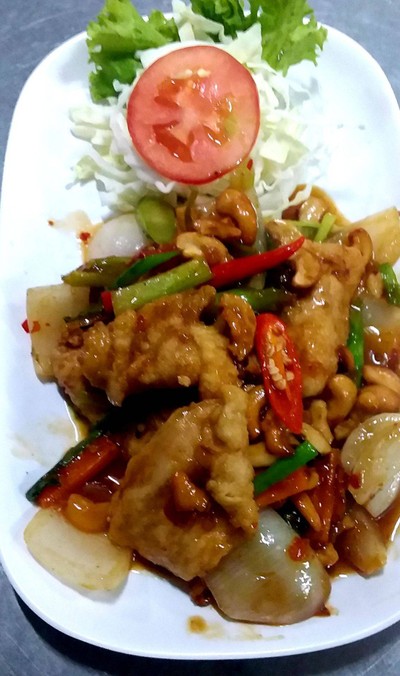 วิธีทำ ไก่ผัดเม็ดมะม่วง