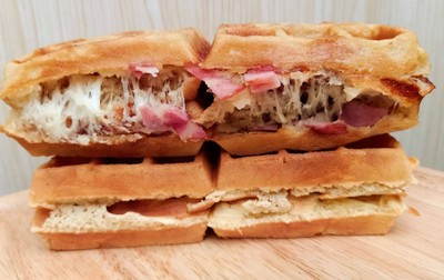 วาฟเฟิลวนิลา super ไส้!!!!(กรุณาระบุไส้ด้วยจ้า เลือกได้มากสุด 3 ไส้)