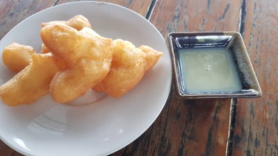 อาหาร หรือ เครื่องดื่ม