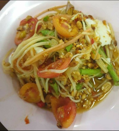 ตำส้มตำไข่เค็ม